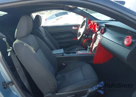 2008 Ford Mustang V6 Deluxe/V6 Premium from USA, damaged, VIN 1ZVHT80N085119084